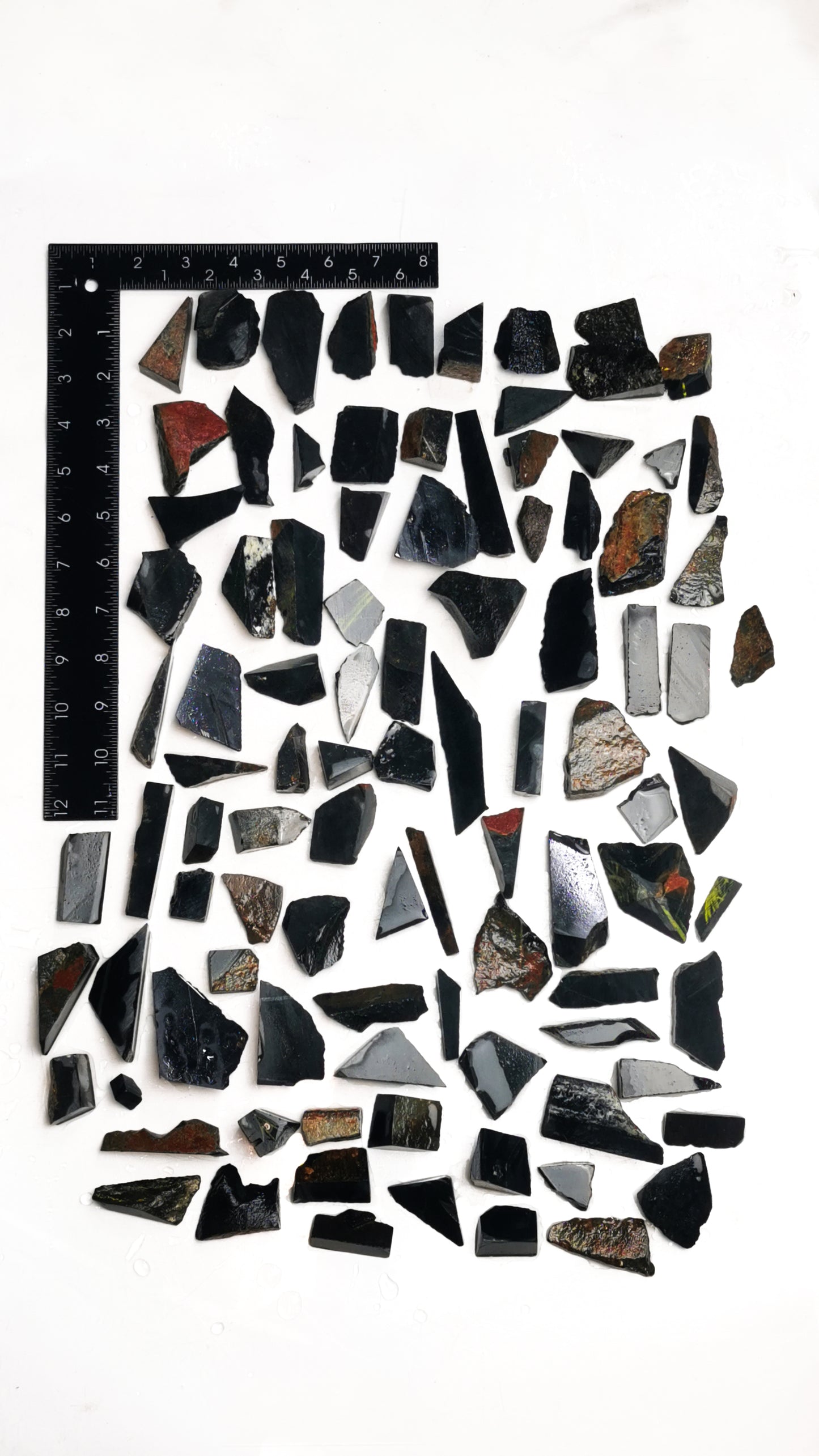 2014g - Black Amphibolite