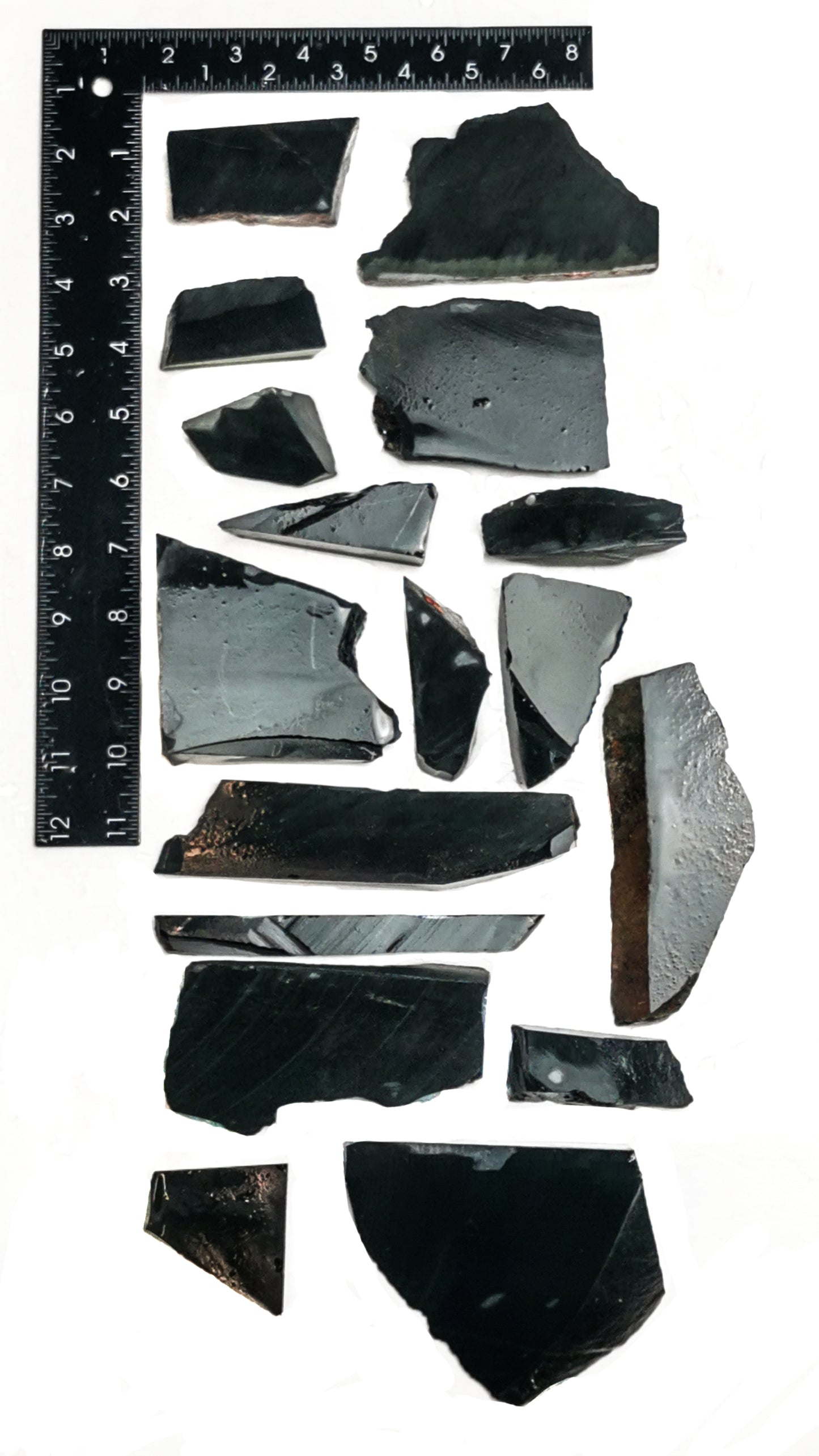 2041g - Black Amphibolite
