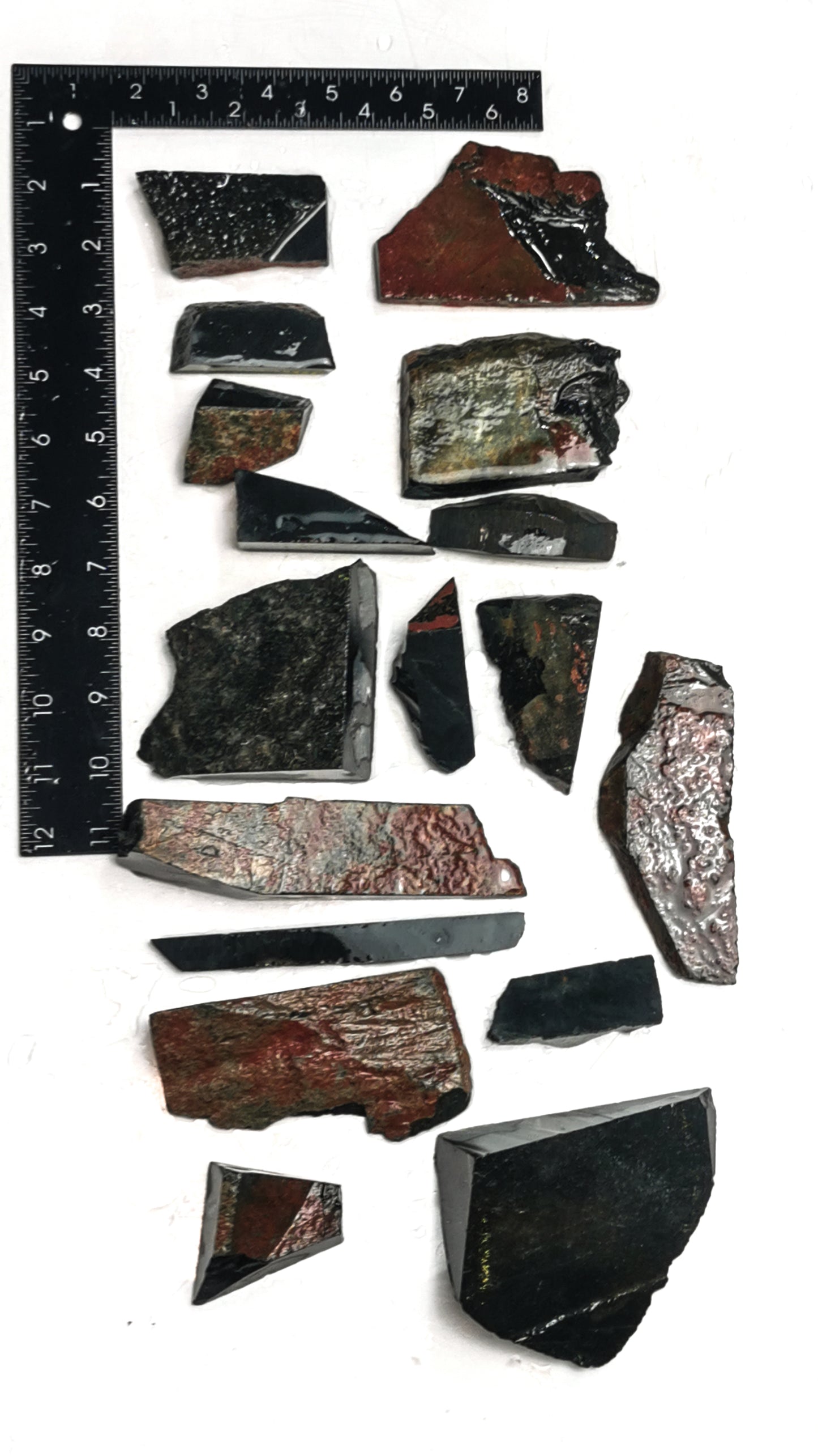 2041g - Black Amphibolite