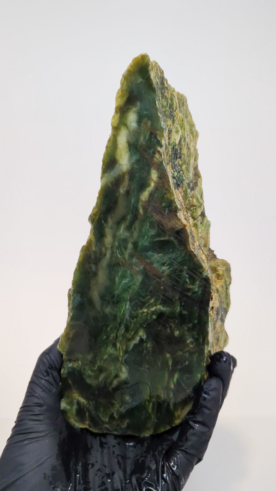 2160g - C grade - Nephrite Rough