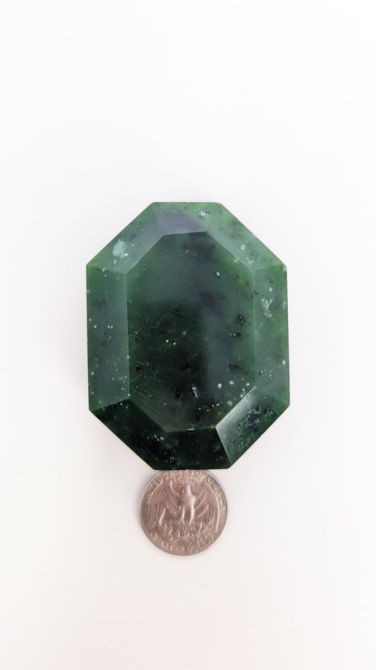 British Columbia Nephrite - Faceted Palm Stone - A Grade - 1pc - 154g