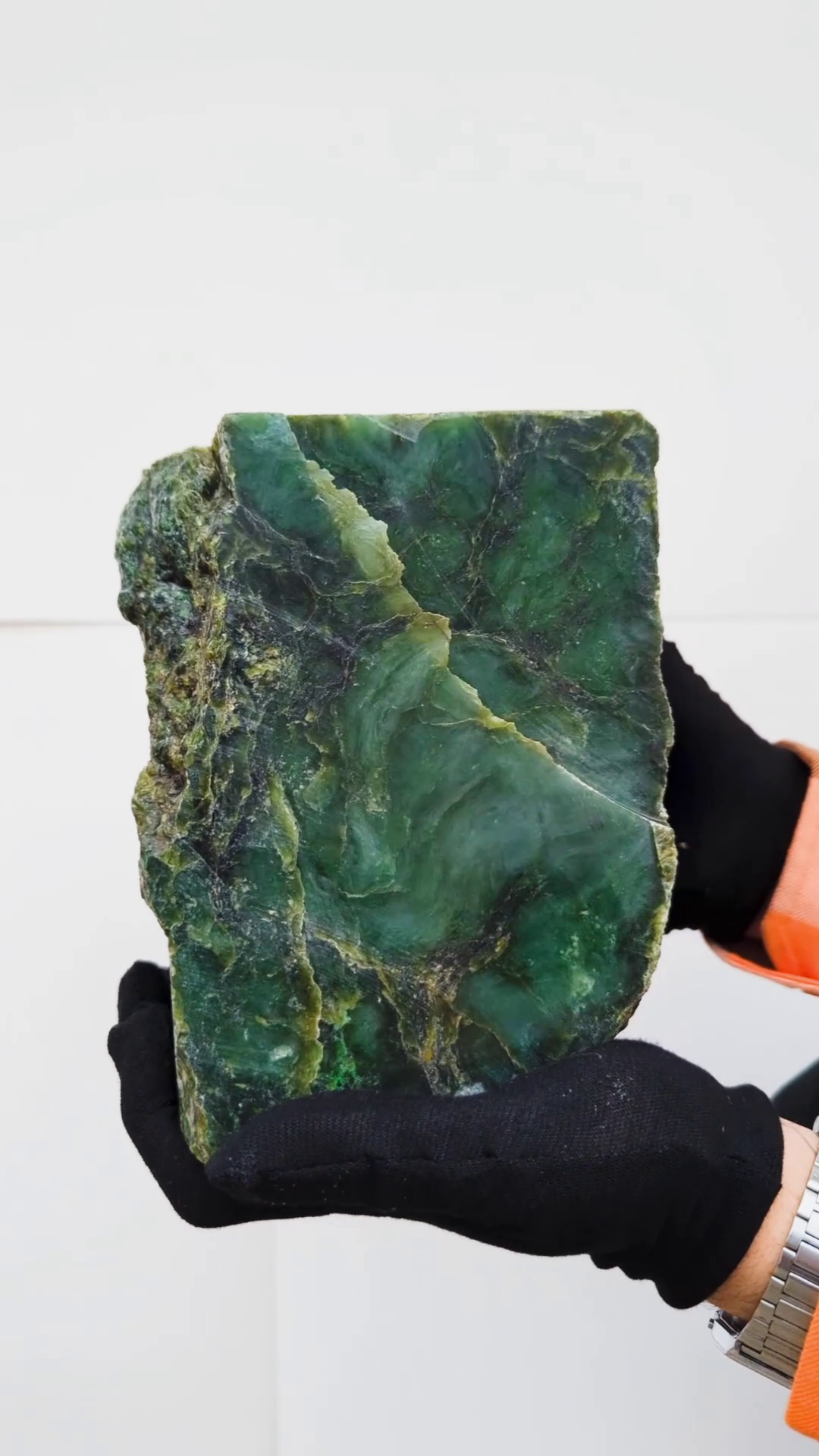 8.2kg - B grade - Nephrite Rough