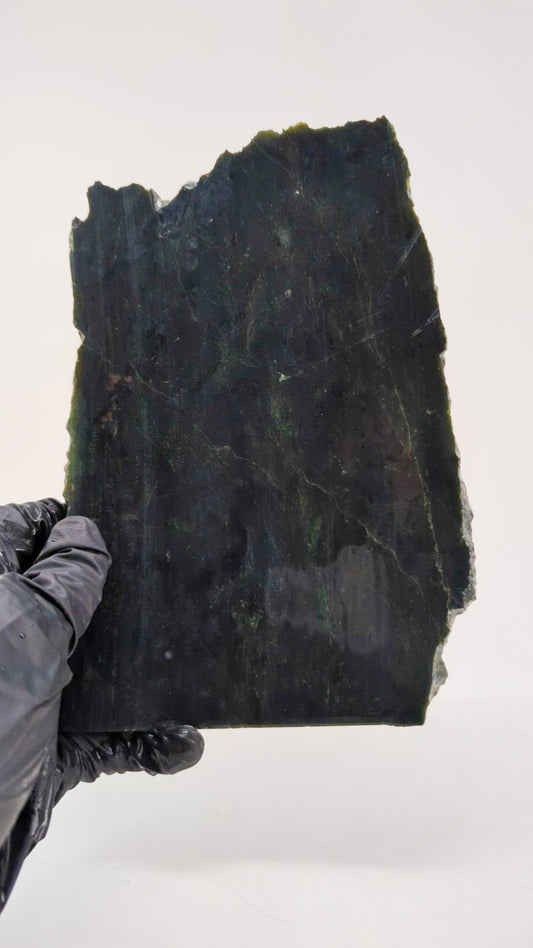 656g - C grade - Nephrite Rough