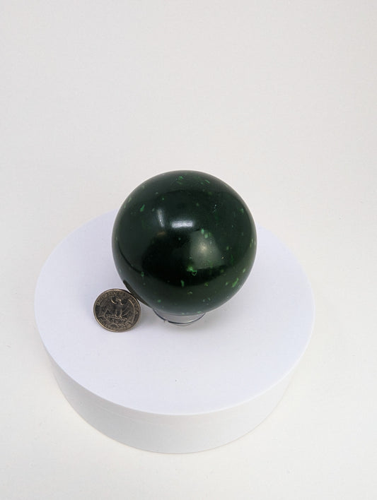 British Columbia Nephrite - Sphere - Grade A - 1pc - 520g