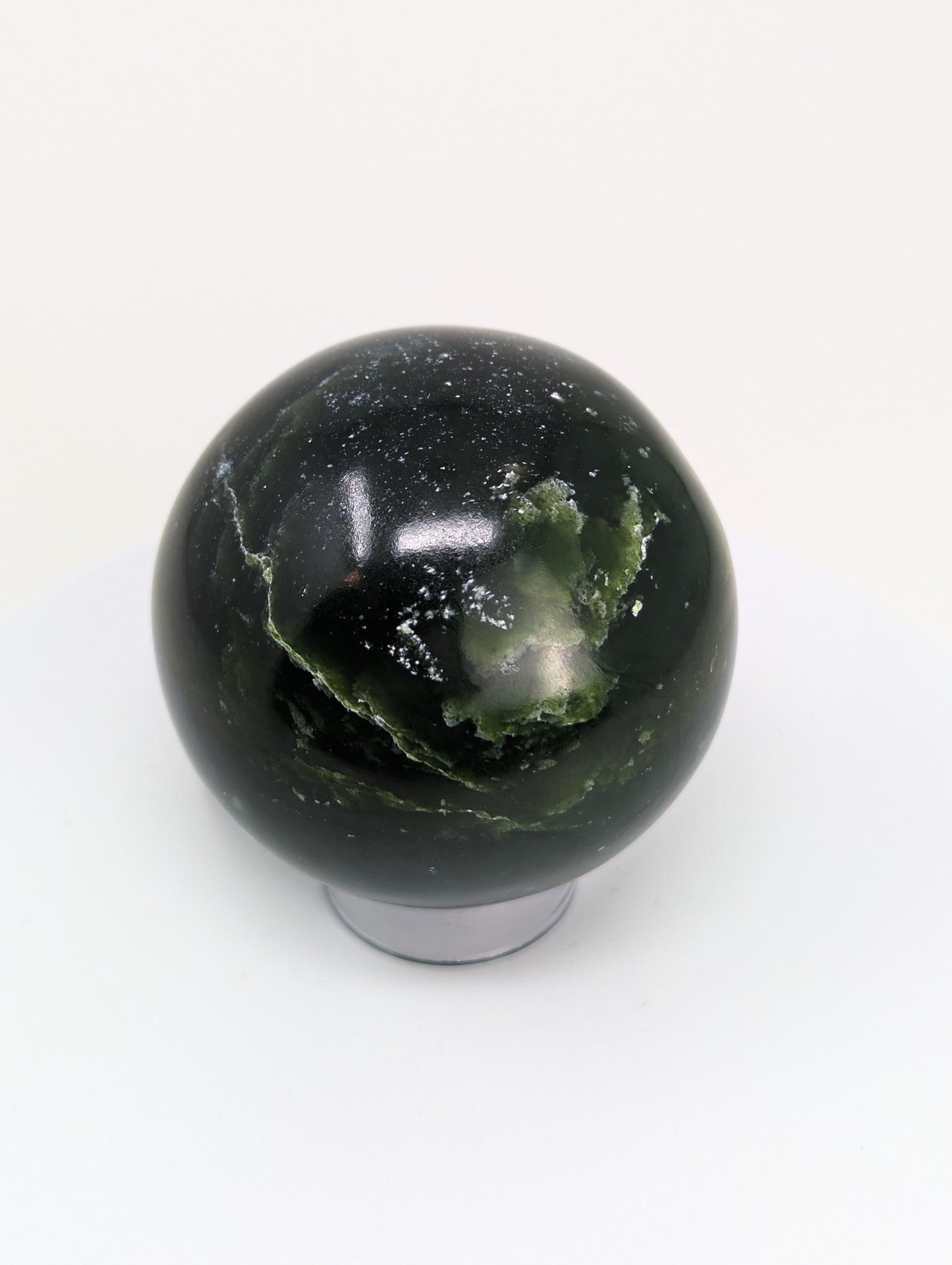 British Columbia Nephrite - Sphere - Grade B+ - 1pc - 430g