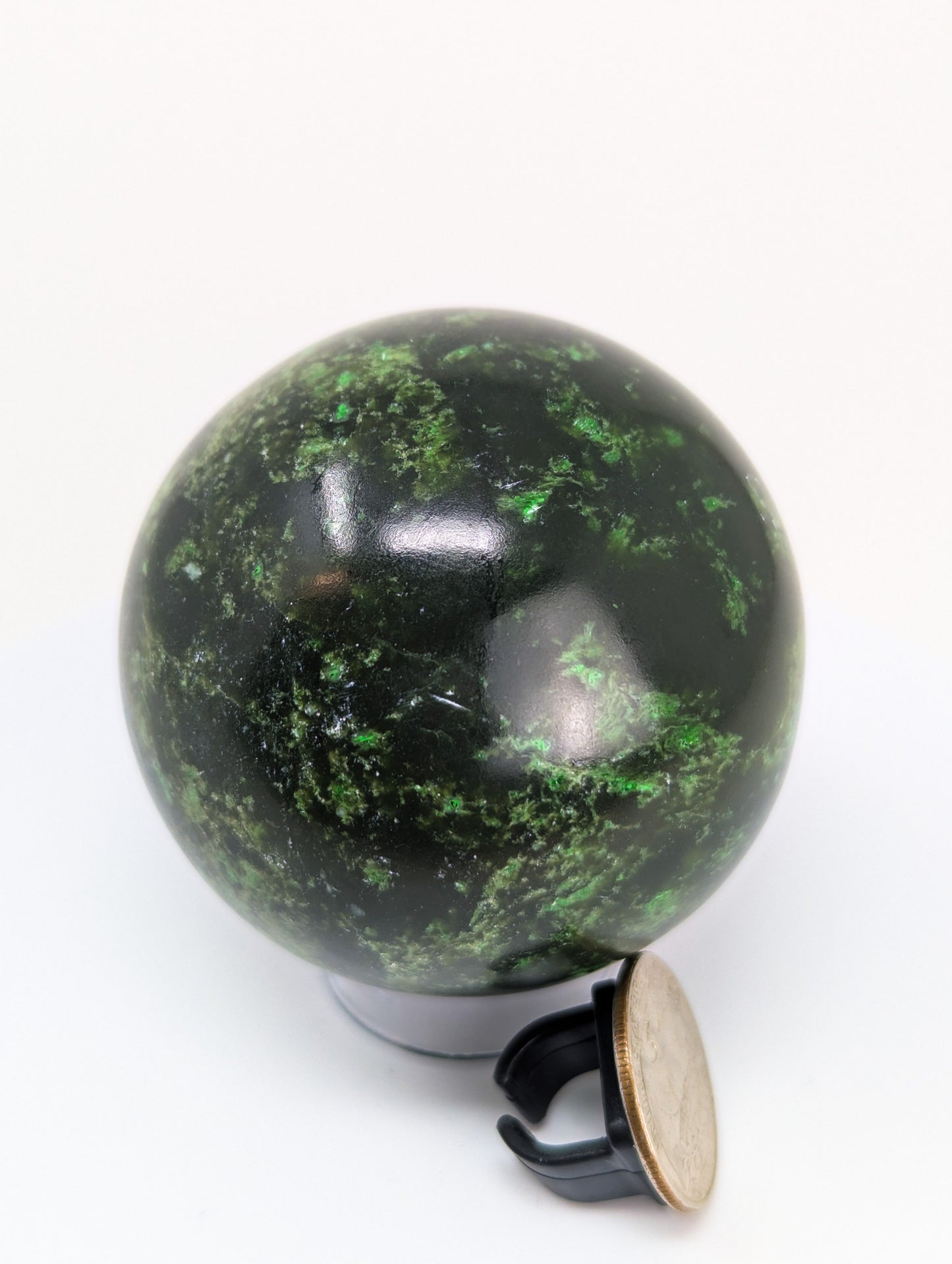 British Columbia Nephrite - Sphere - B Grade - 1pc - 445g