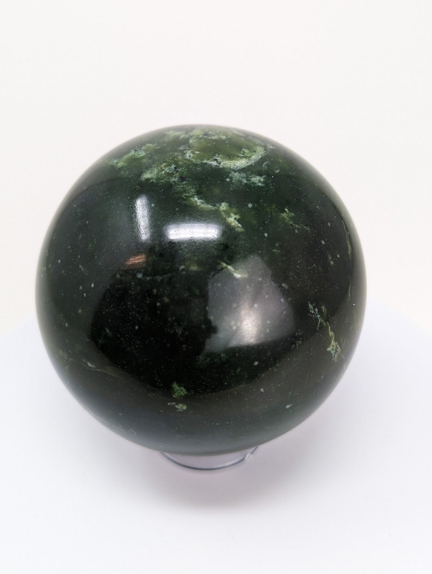 British Columbia Nephrite - Sphere - B Grade - 1pc - 813g