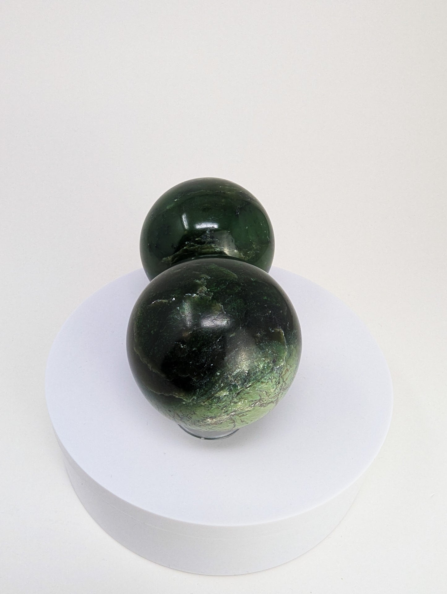 British Columbia Nephrite - Sphere - B+ Grade - 2pc - 825g