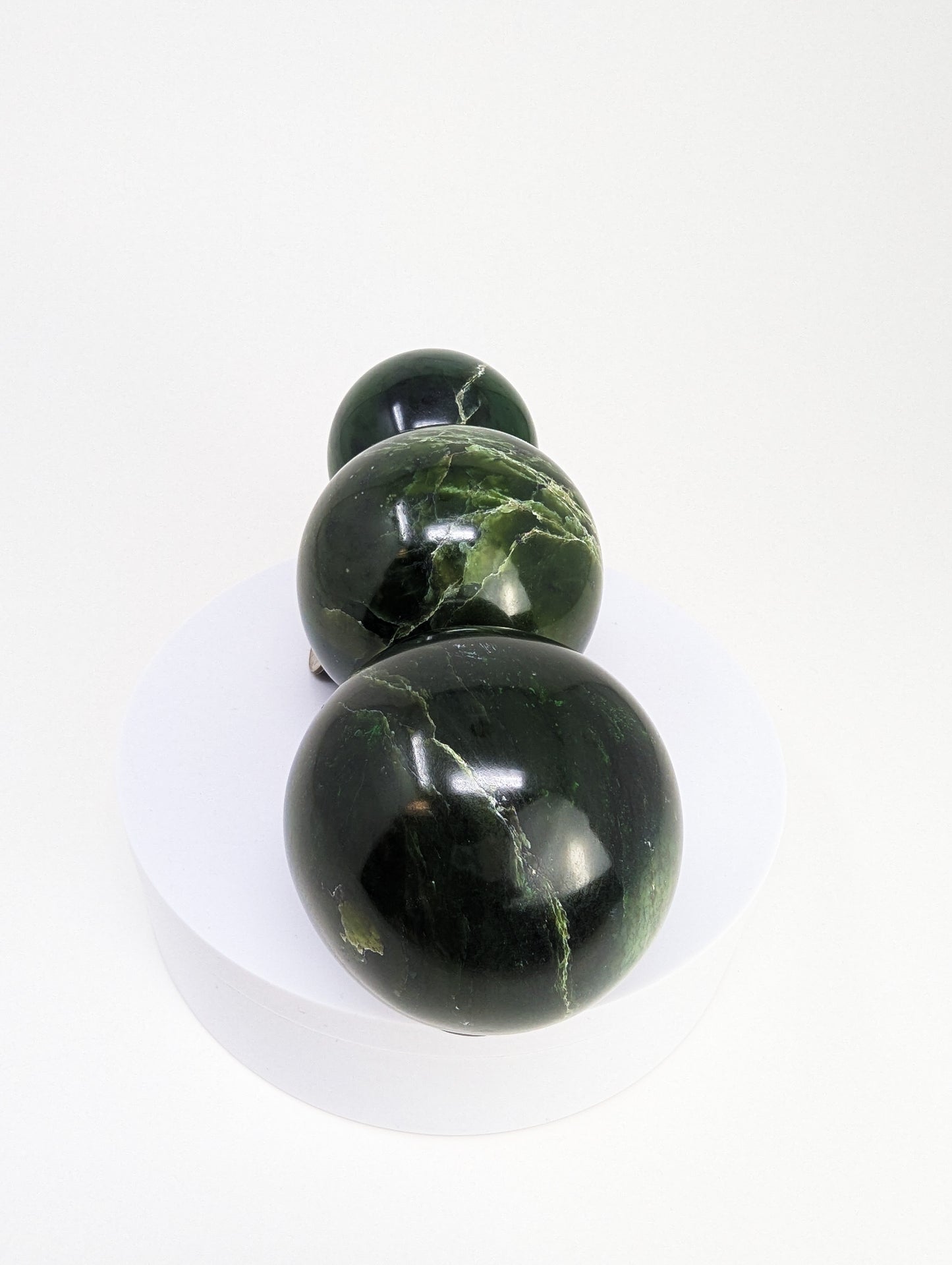 British Columbia Nephrite - Sphere - Grade B - 3pc - 1212g