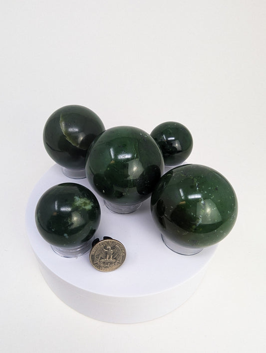 British Columbia Nephrite - Sphere - Grade A - 5pc - 1055g