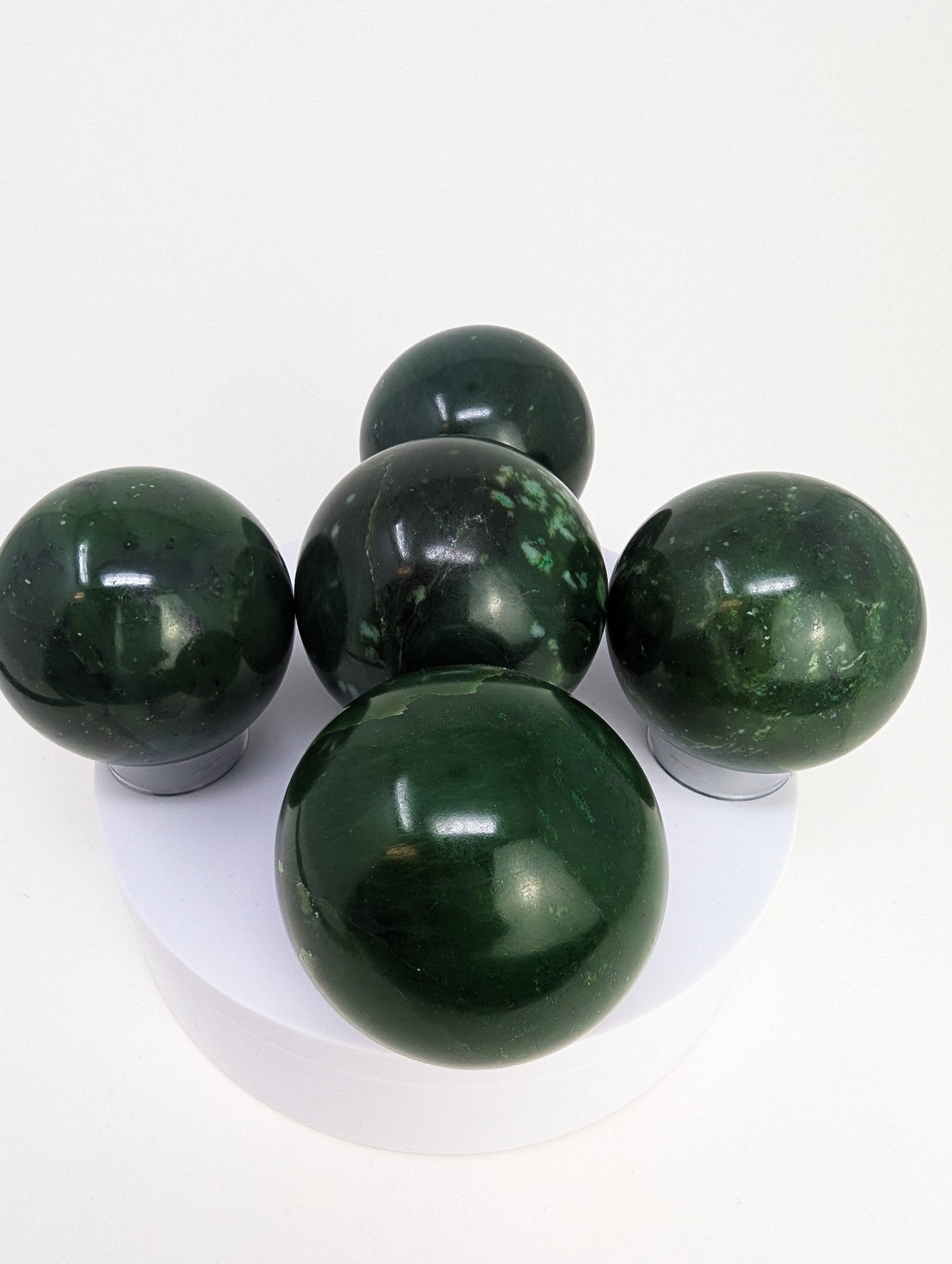 British Columbia Nephrite - Sphere - Grade A - 5pc - 1779g
