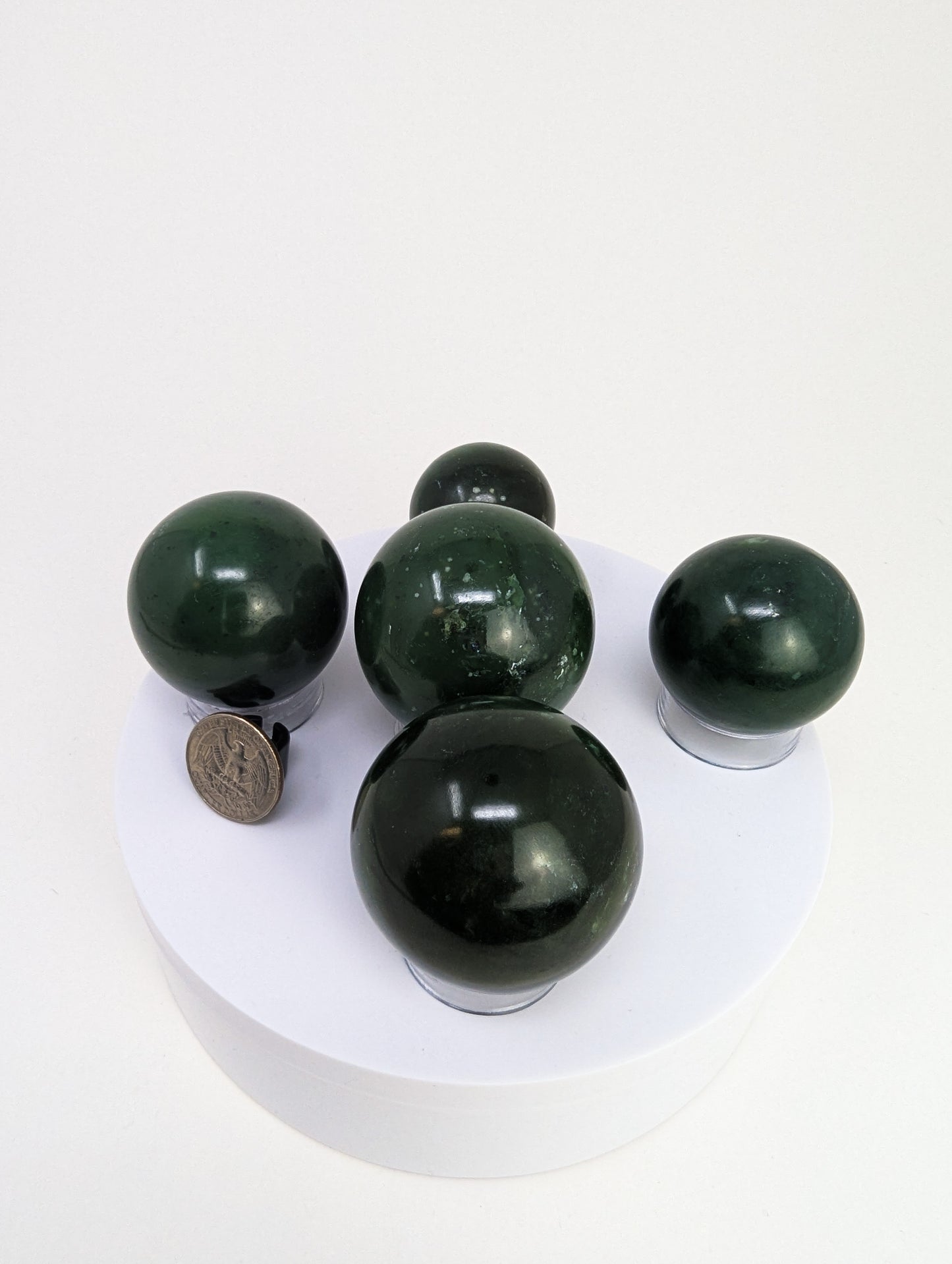 British Columbia Nephrite - Sphere - Grade A - 5pc - 763g