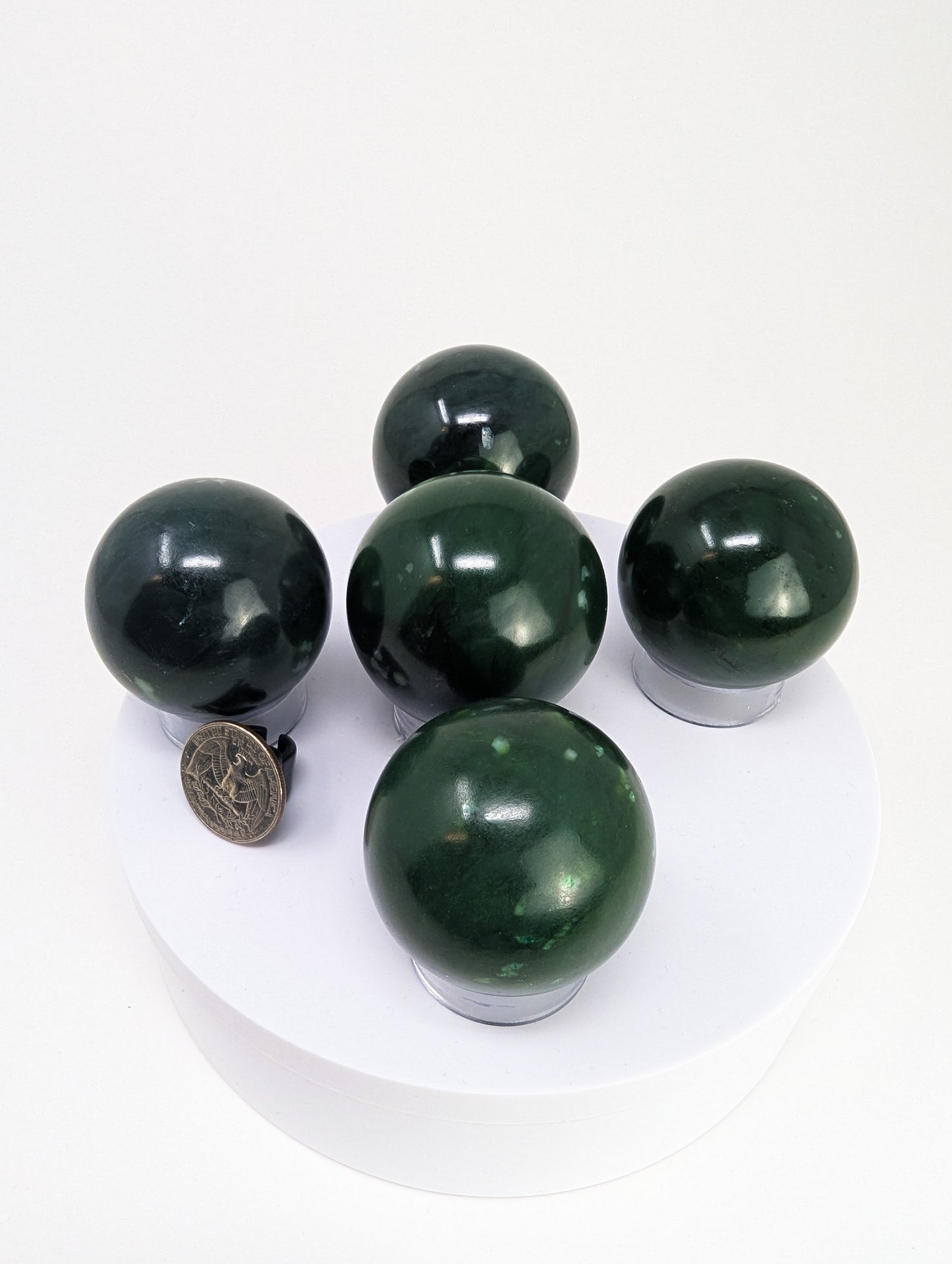 British Columbia Nephrite - Sphere - A Grade - 5pc - 865g