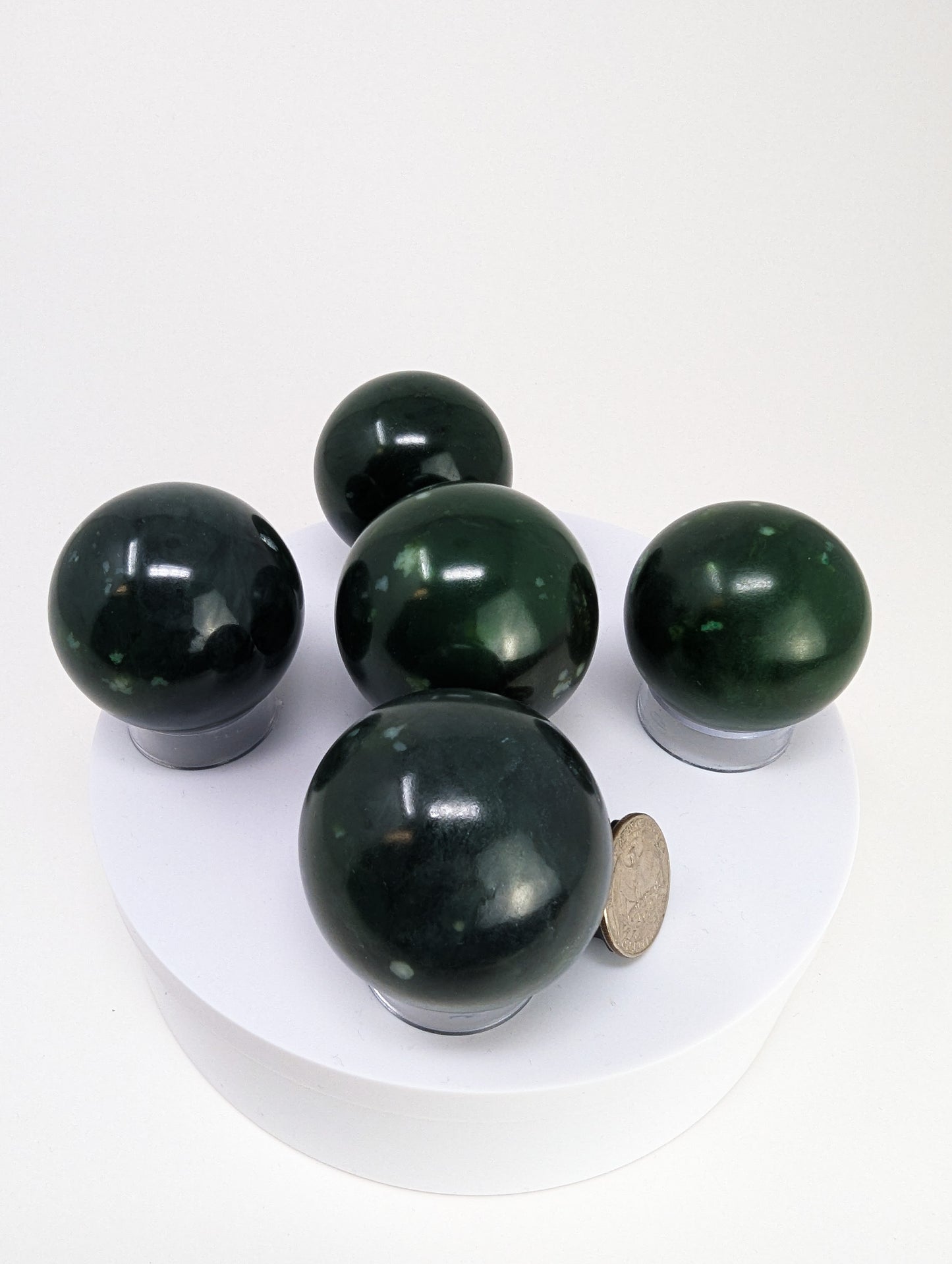British Columbia Nephrite - Sphere - A Grade - 5pc - 865g