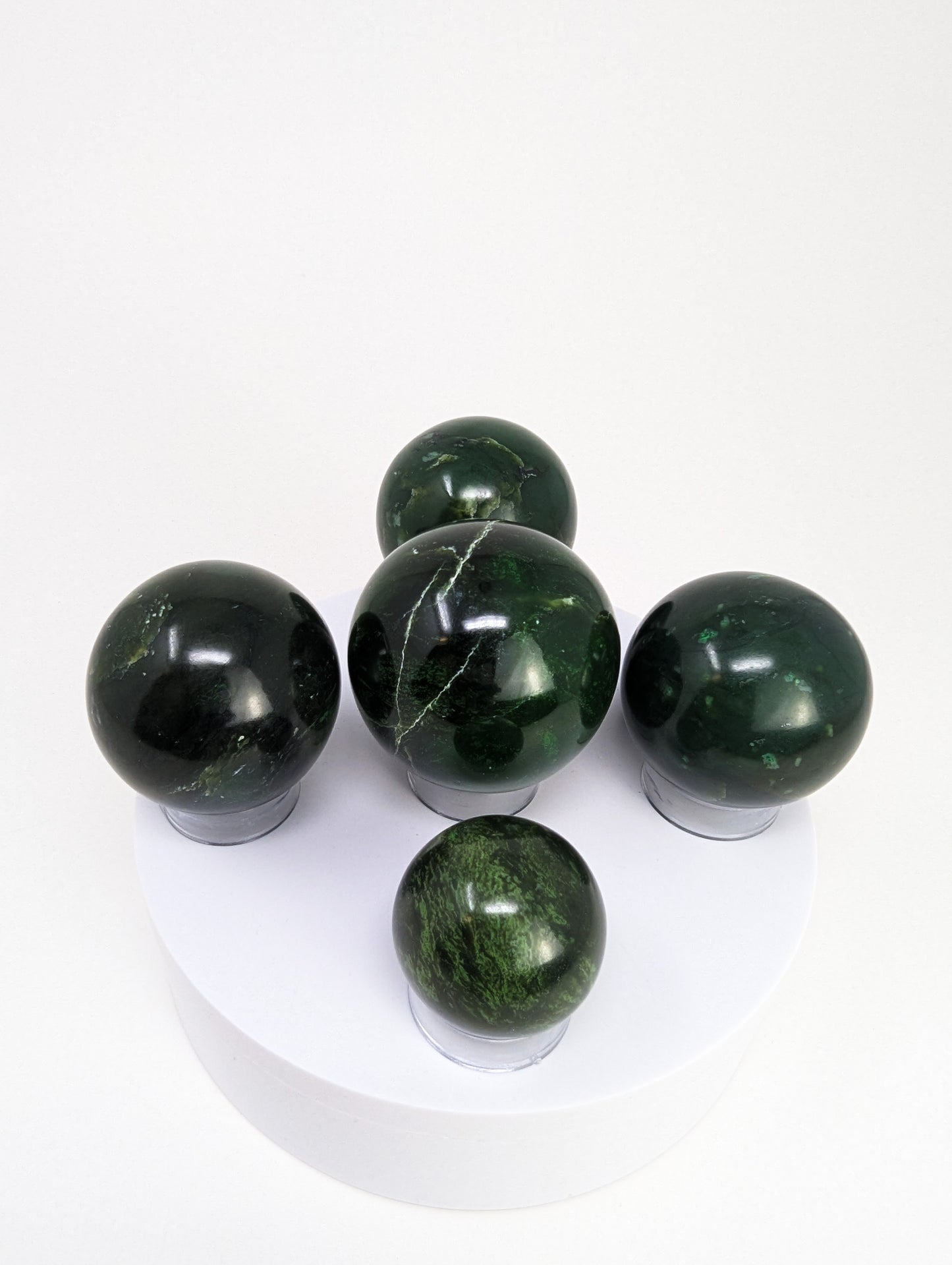 British Columbia Nephrite - Sphere - B+ Grade - 5pc - 1135g