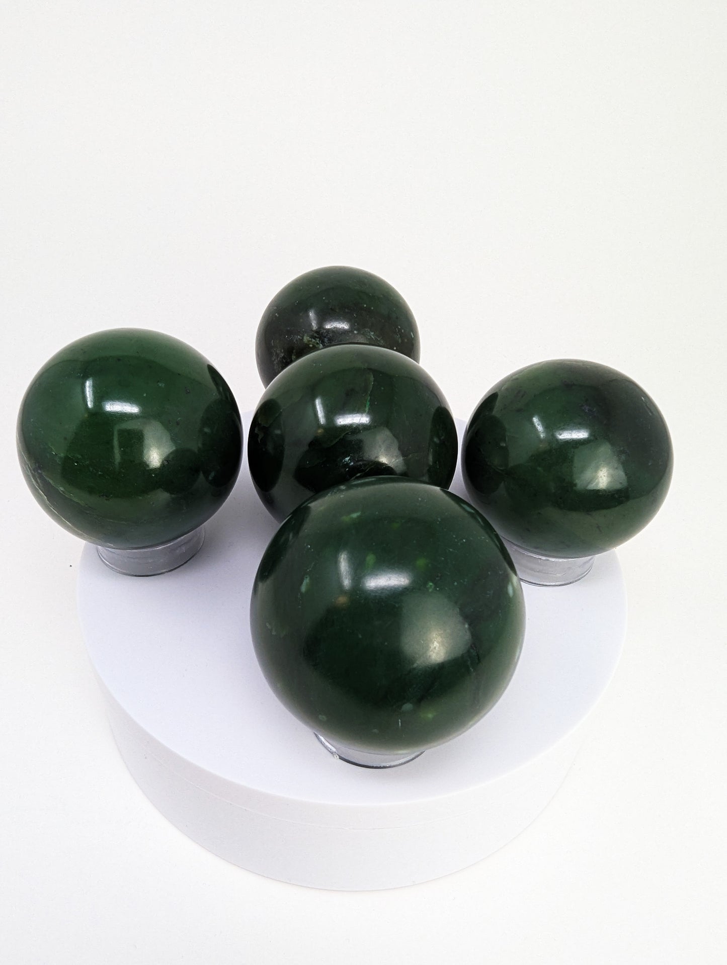 British Columbia Nephrite - Sphere - B+ Grade - 5pc - 1427g