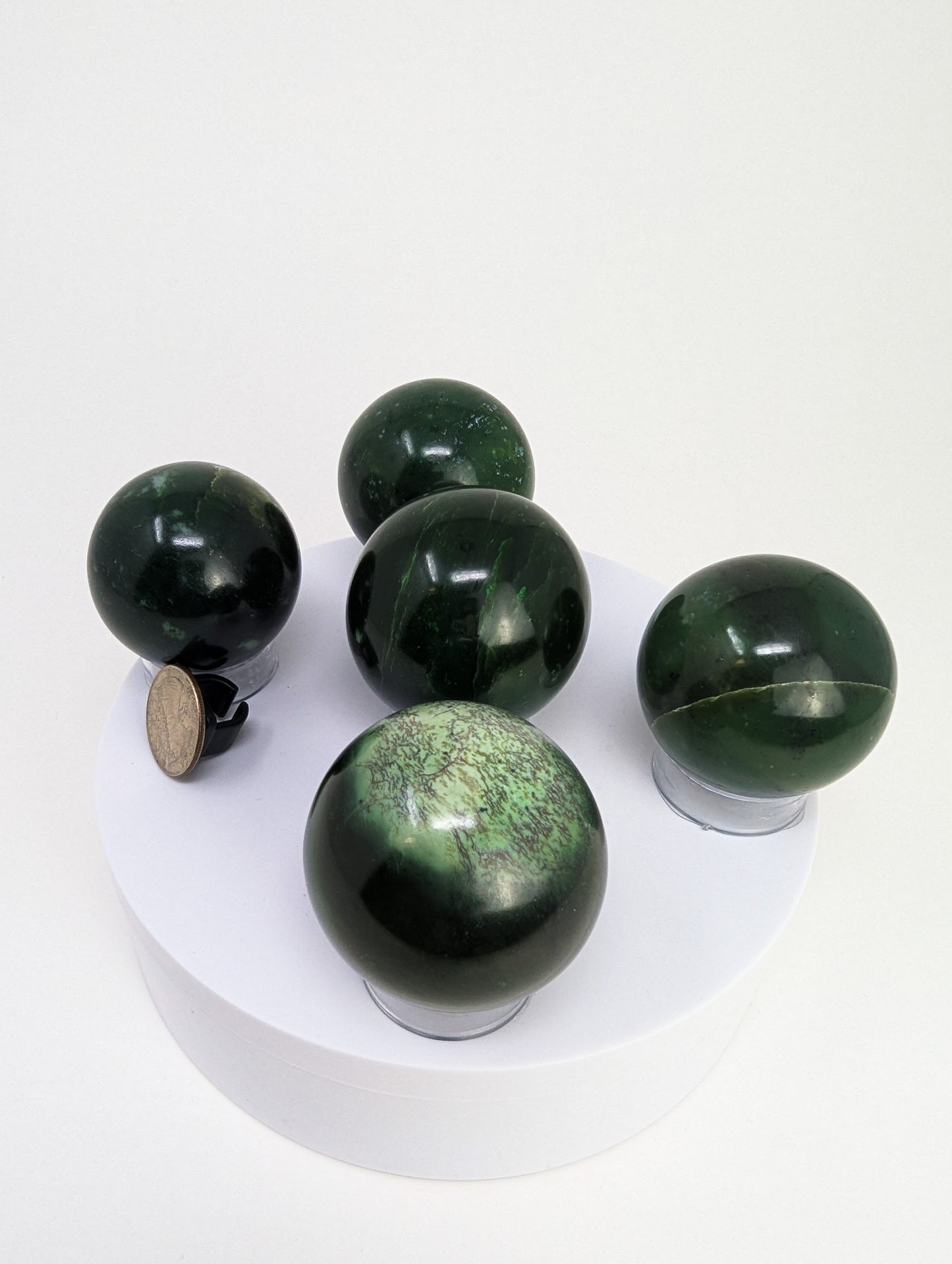 British Columbia Nephrite - Sphere - B+ Grade - 5pc - 933g