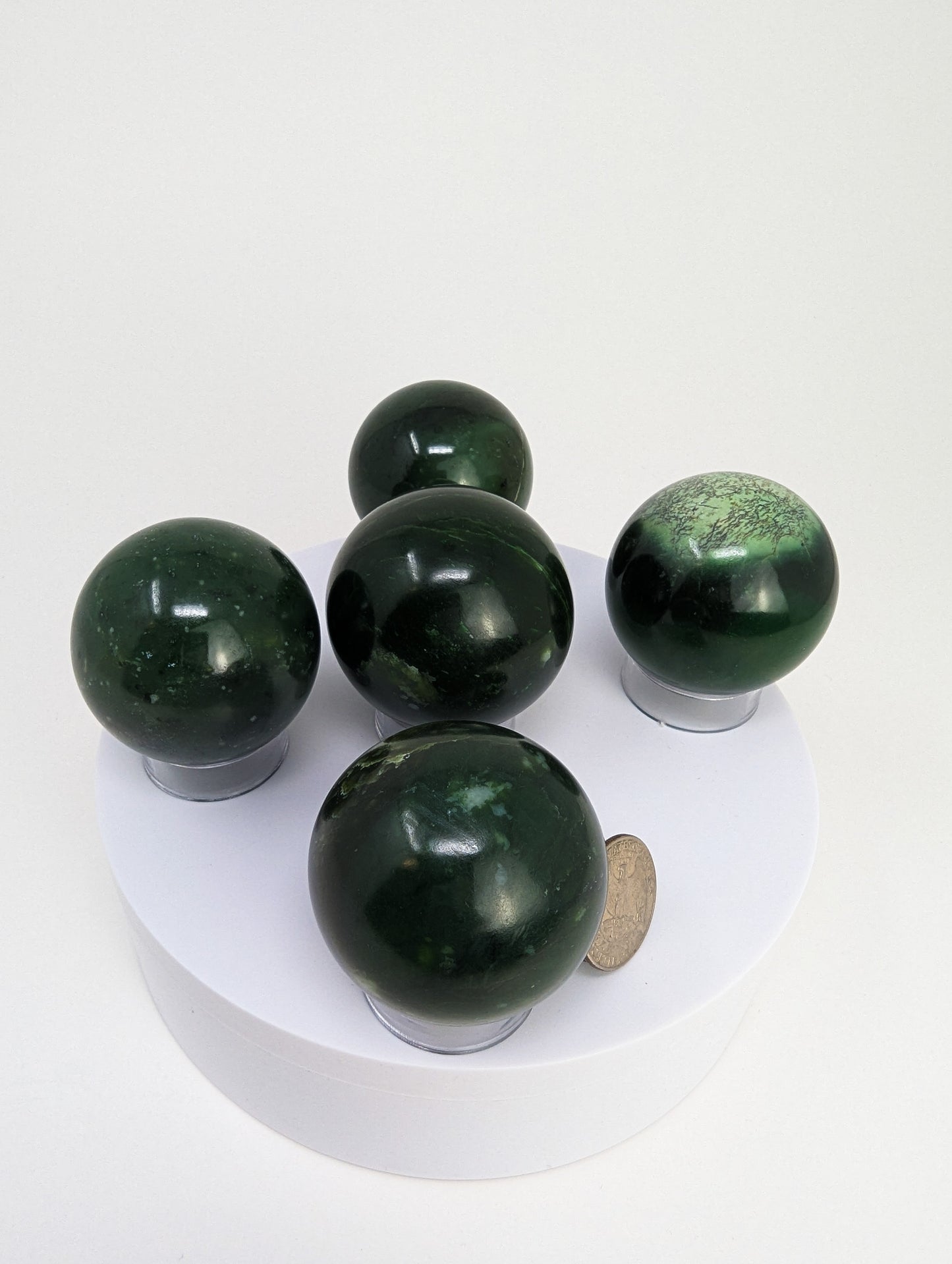 British Columbia Nephrite - Sphere - B+ Grade - 5pc - 933g