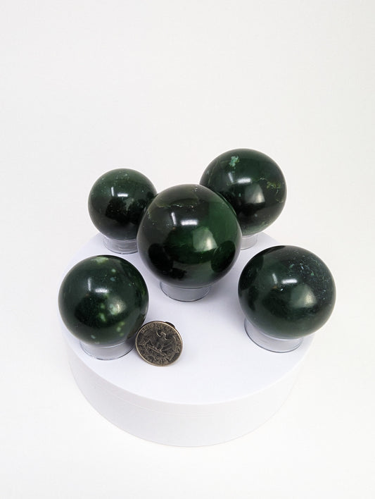 British Columbia Nephrite - Sphere - Grade B - 5pc - 1107g