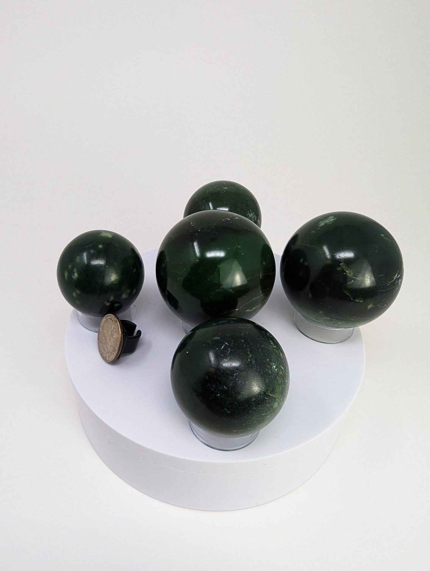 British Columbia Nephrite - Sphere - Grade B - 5pc - 1107g