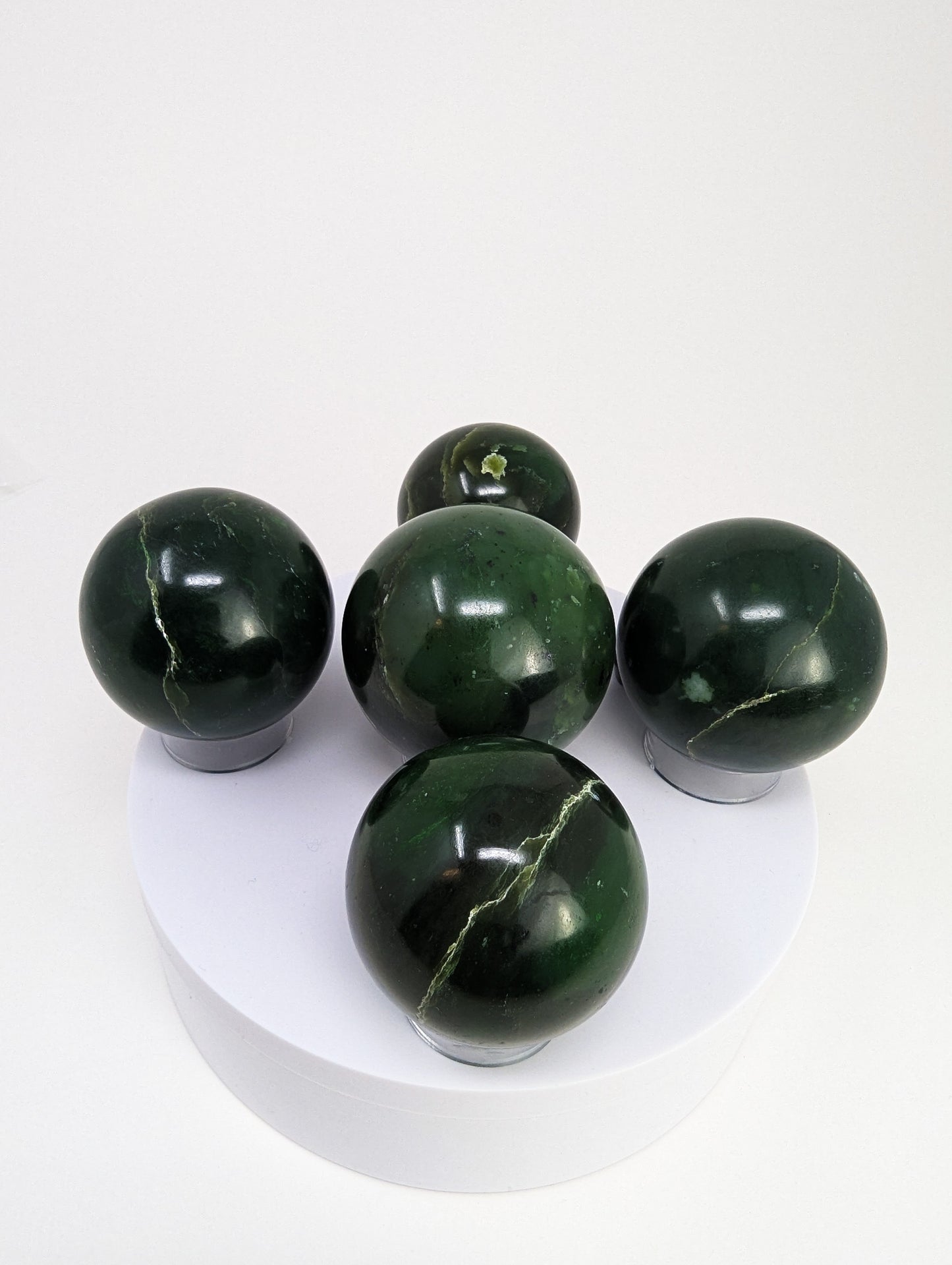 British Columbia Nephrite - Sphere - Grade B - 5pc - 1248g