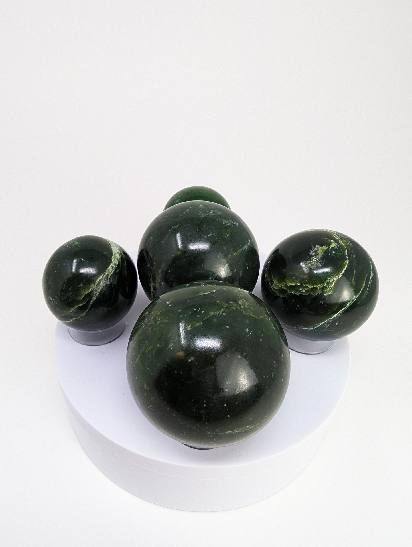 British Columbia Nephrite - Sphere - Grade B - 5pc - 1349g