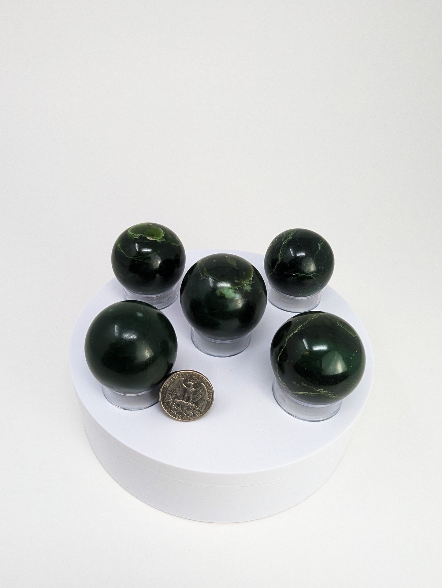 British Columbia Nephrite - Sphere - Grade B - 5pc - 540g