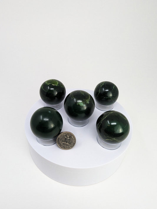 British Columbia Nephrite - Sphere - Grade B - 5pc - 540g