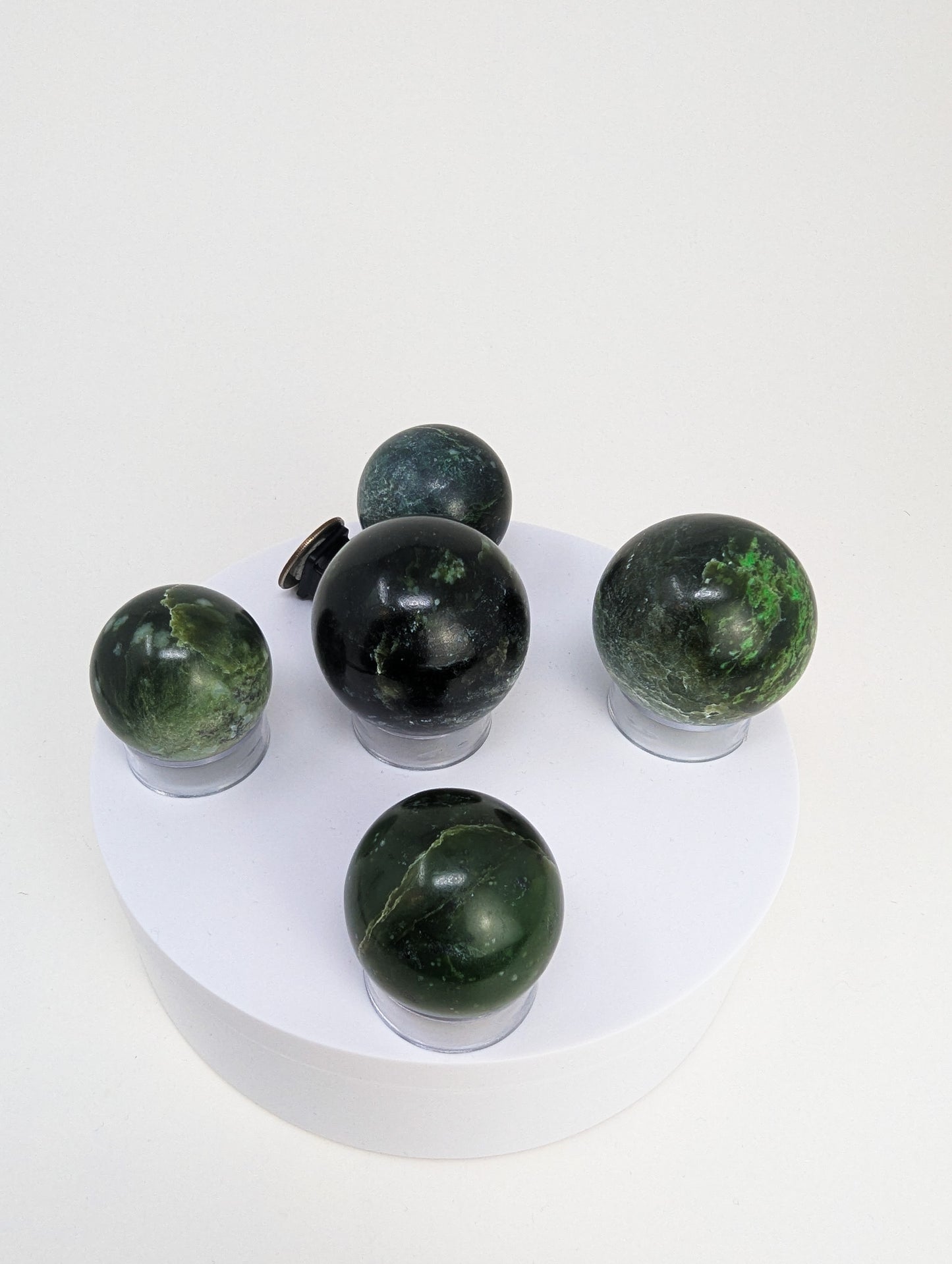 British Columbia Nephrite - Sphere - C Grade - 5pc - 568g