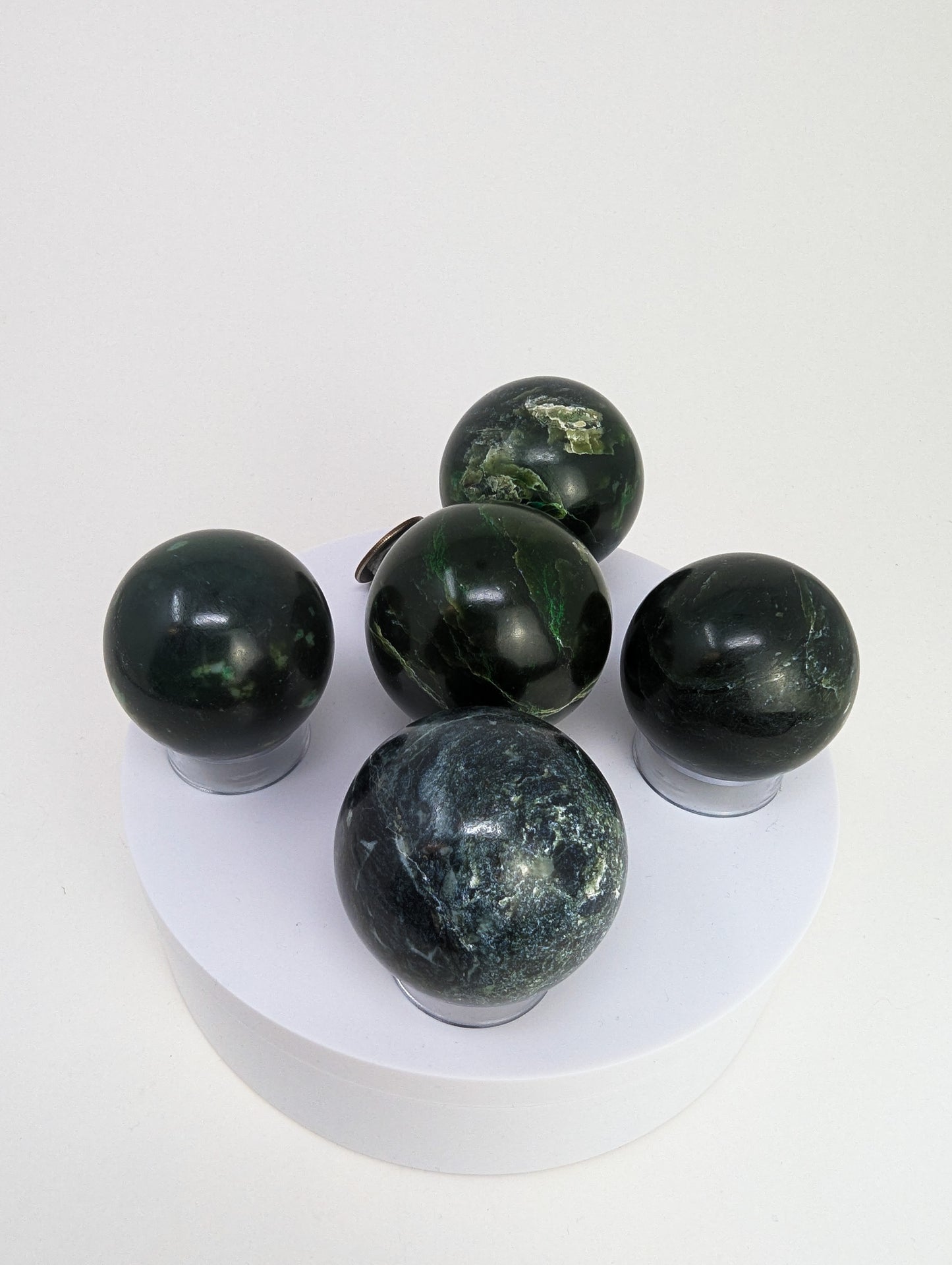 British Columbia Nephrite - Sphere - C Grade - 5pc - 903g