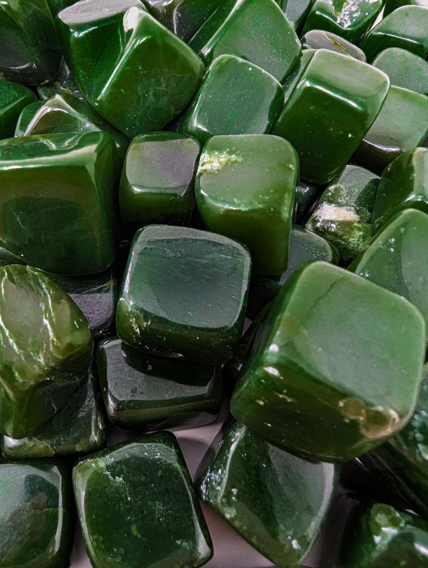 British Columbia Nephrite - Tumble - A Grade - 1kg