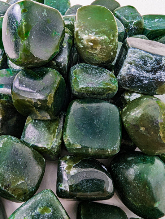 British Columbia Nephrite - Tumble - B Grade - 1kg