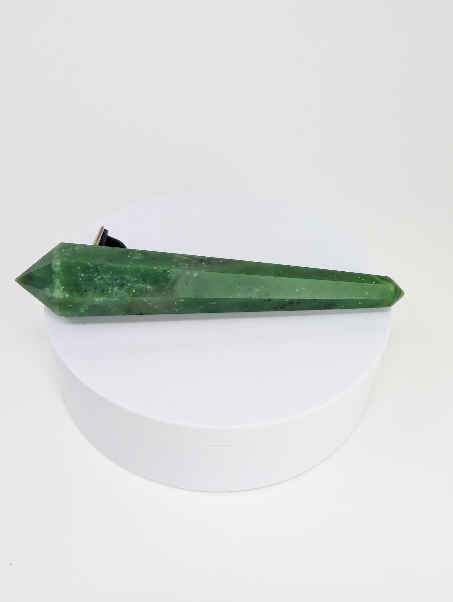 British Columbia Nephrite - Vogel - A Grade - 1pc - 308g