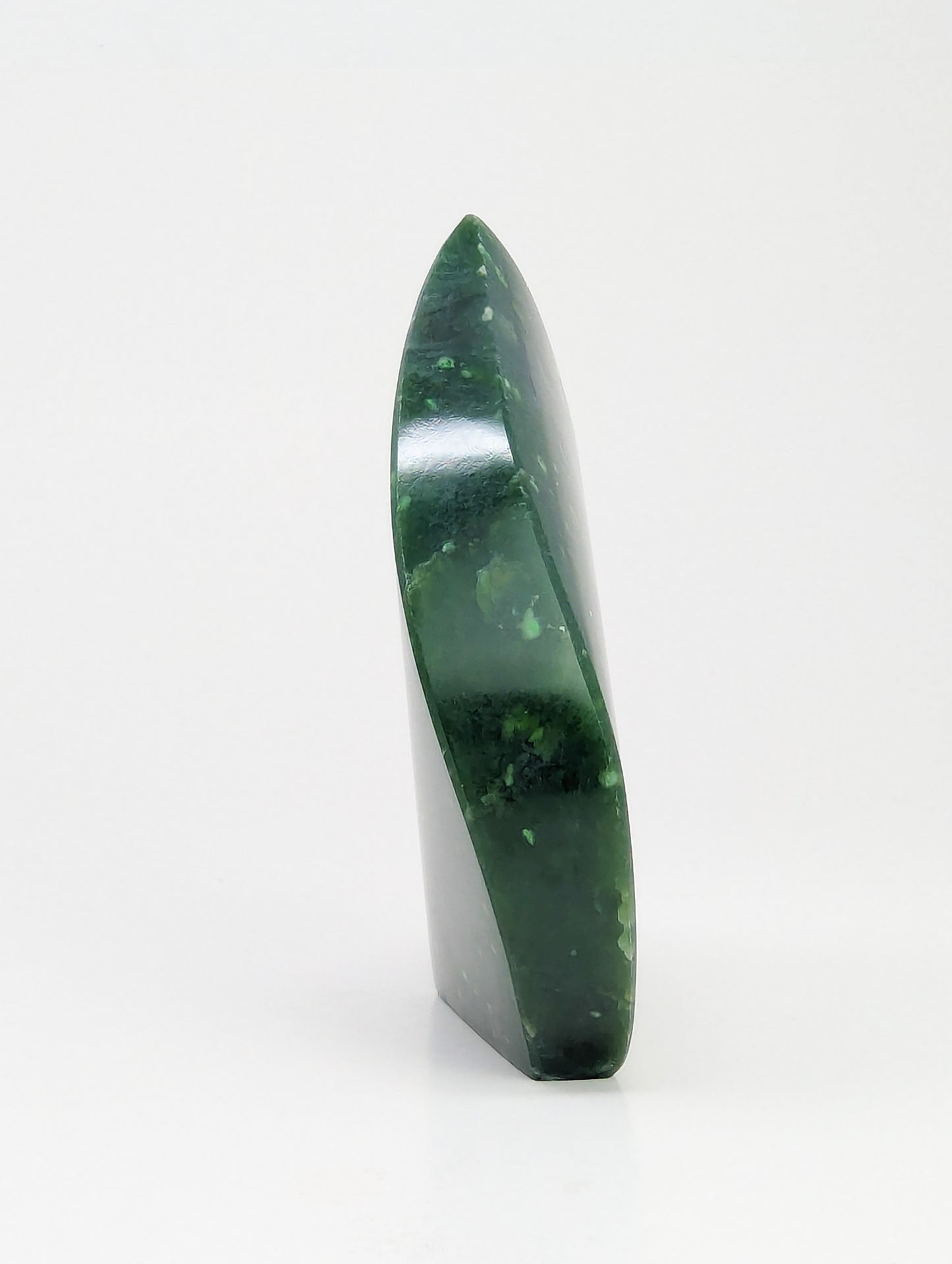 British Columbia Nephrite - Flame - A Grade - 1pc - 492g