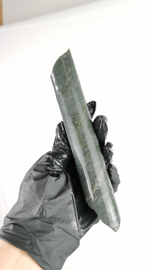409.1 grams - B grade - Drill Core - Nephrite