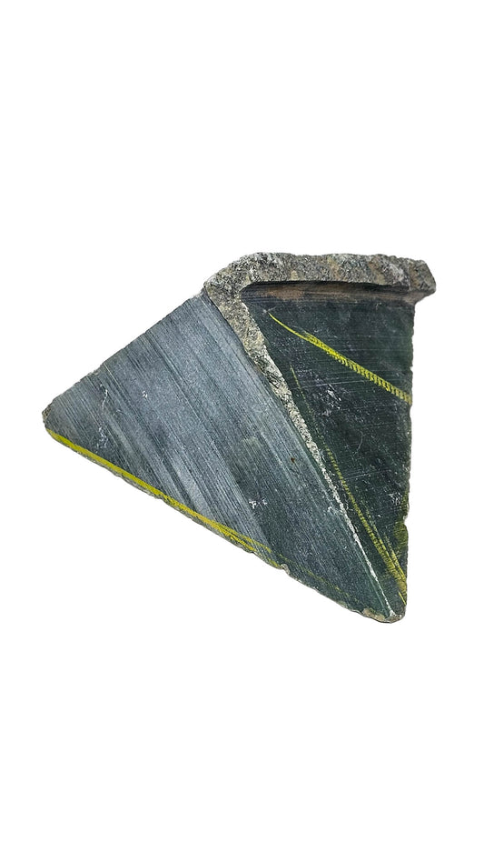 0.673kg - B+ Grade - Nephrite Rough