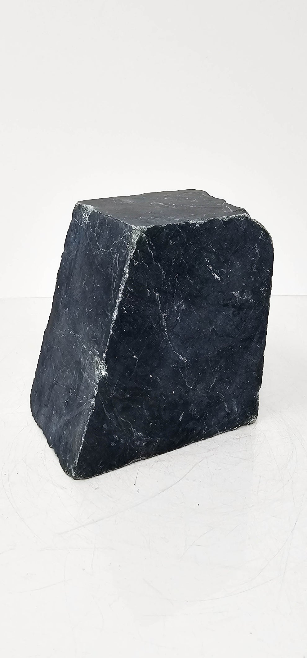 1.42kg - B grade - Nephrite Rough