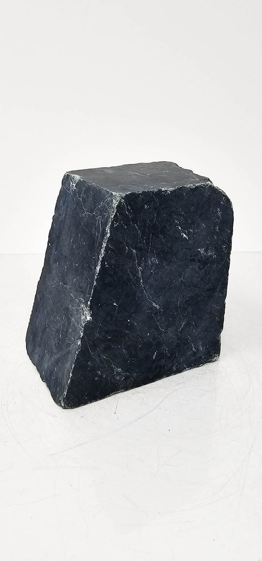 1.42kg - B grade - Nephrite Rough