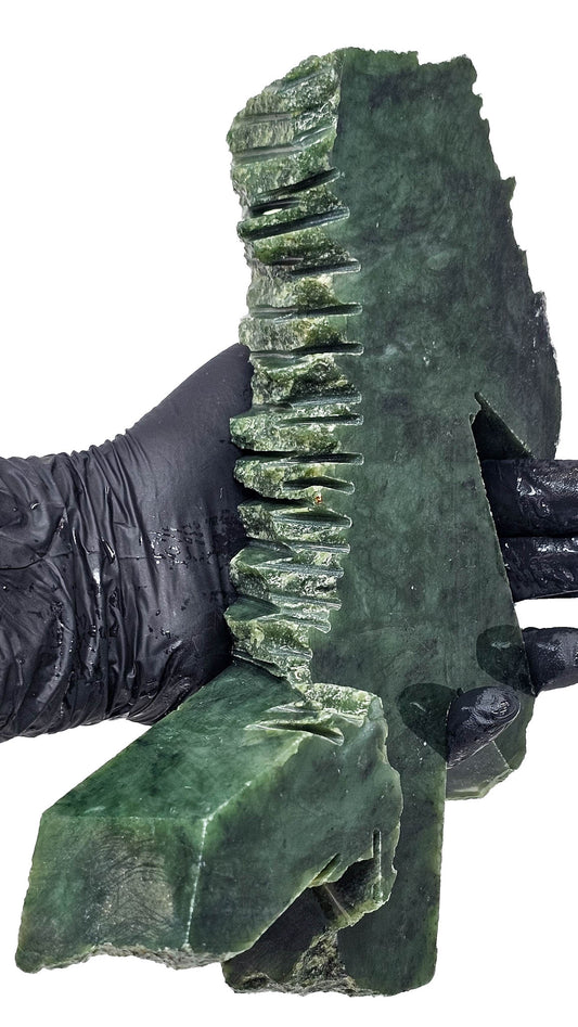 1.549kg - B+ Grade - Nephrite Rough