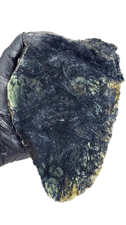 1.732kg - Character Grade - Nephrite Rough