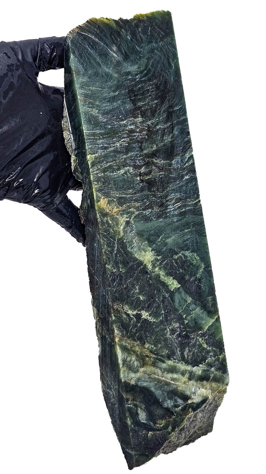 1.916kg - Character Grade - Nephrite Jade Rough