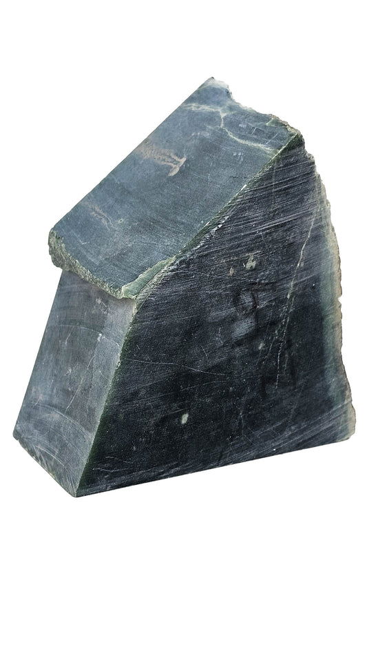 2.032kg - B+ Grade - Nephrite Rough