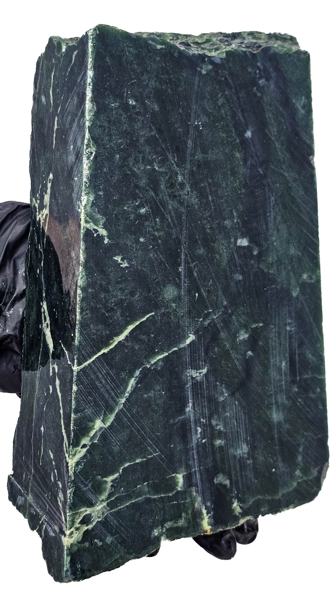 2.520kg - B+ Grade - Nephrite Rough