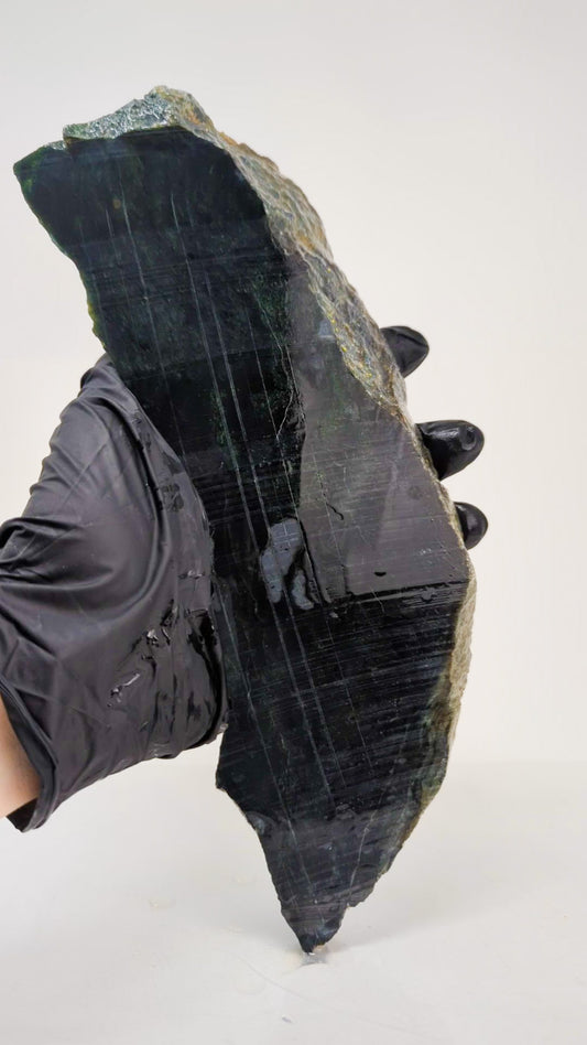 1.303kg - B grade - Nephrite Rough