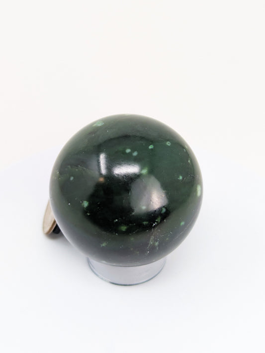 British Columbia Nephrite - Sphere - Grade B - 1pc - 266g