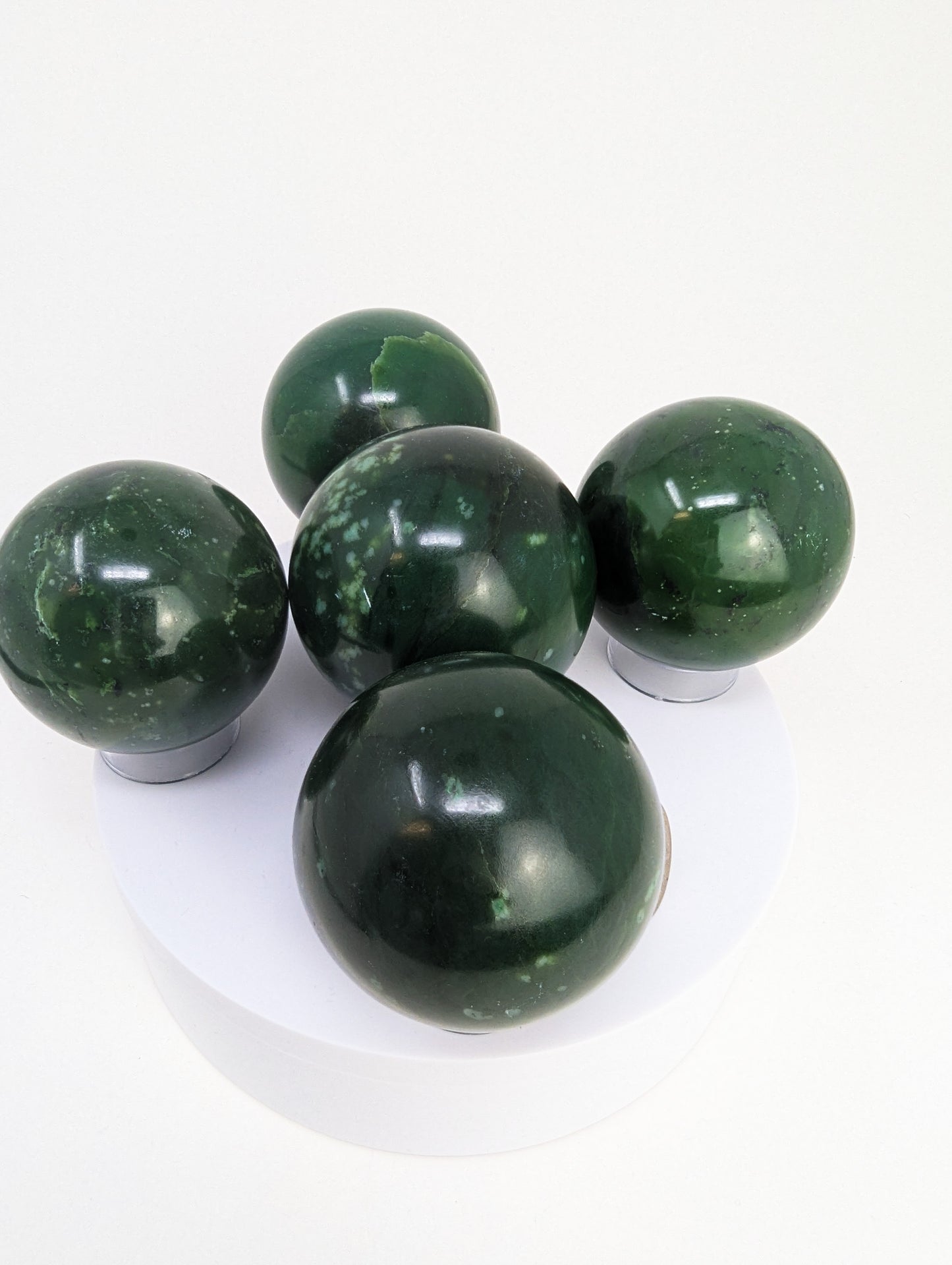 British Columbia Nephrite - Sphere - Grade A - 5pc - 1779g