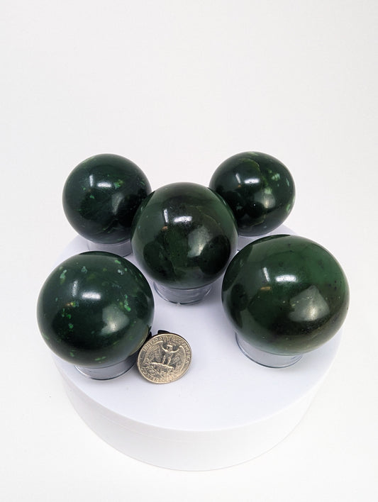 British Columbia Nephrite - Sphere - A Grade - 5pc - 989g